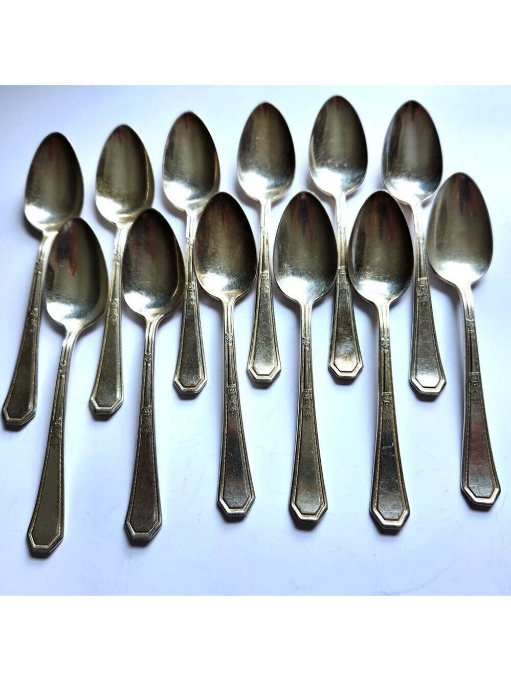 Rogers Mayfair Pattern Teaspoons Silver Plate 5 1/2 Inch Length Lot of 12